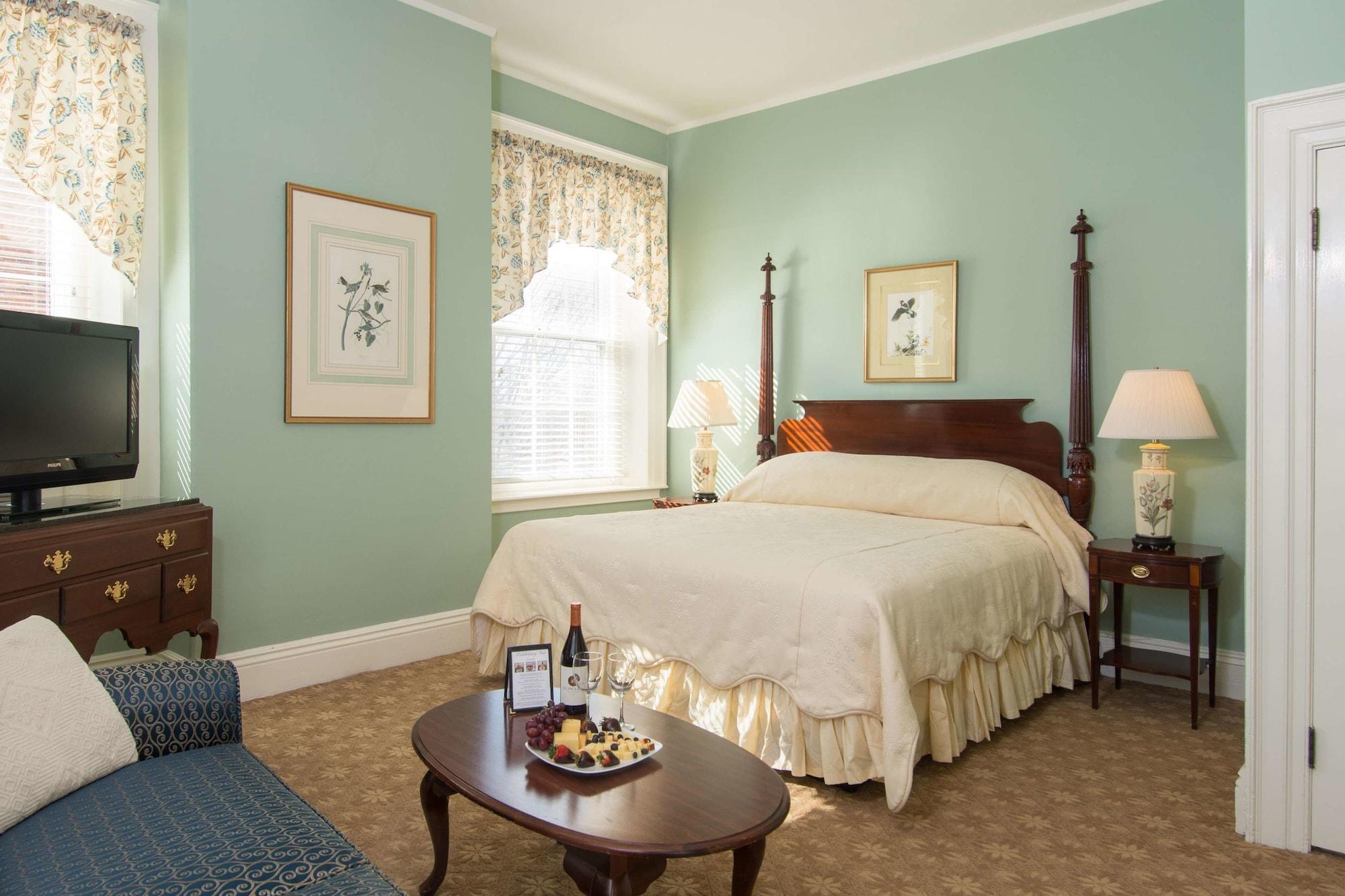 Middlebury Inn Экстерьер фото