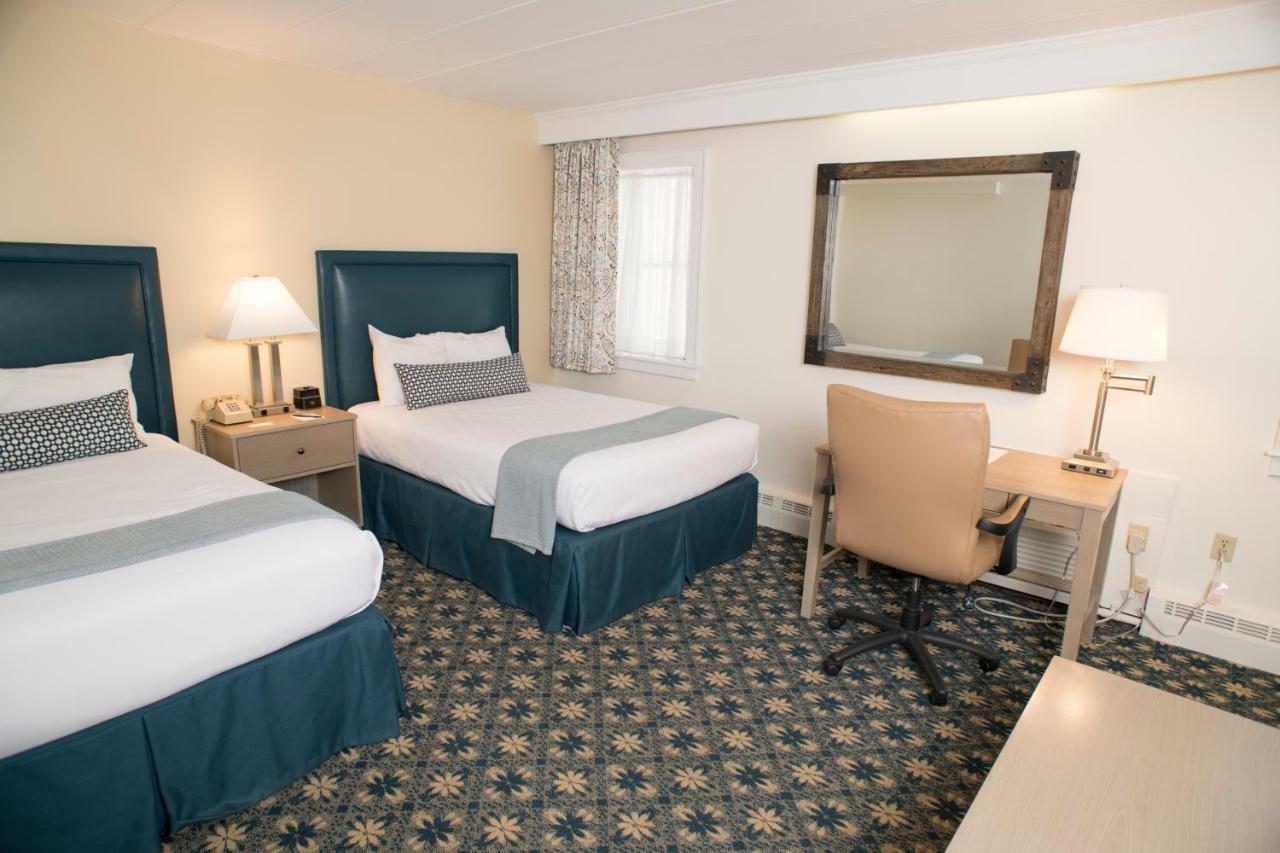 Middlebury Inn Экстерьер фото